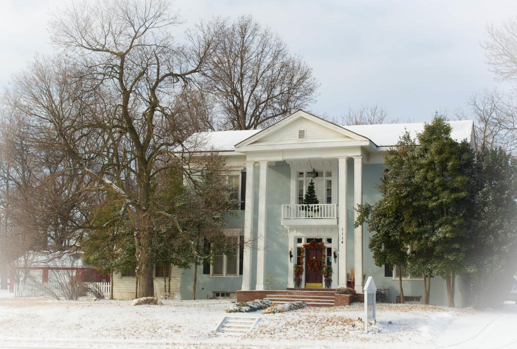 Silver Heart Inn & Cottages Independence Exterior photo